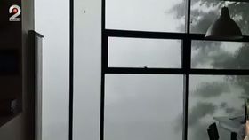 VIDEO Pagube de milioane de euro după furtuna de la Sinaia. 50 de turiști au fost coborâți în siguranță